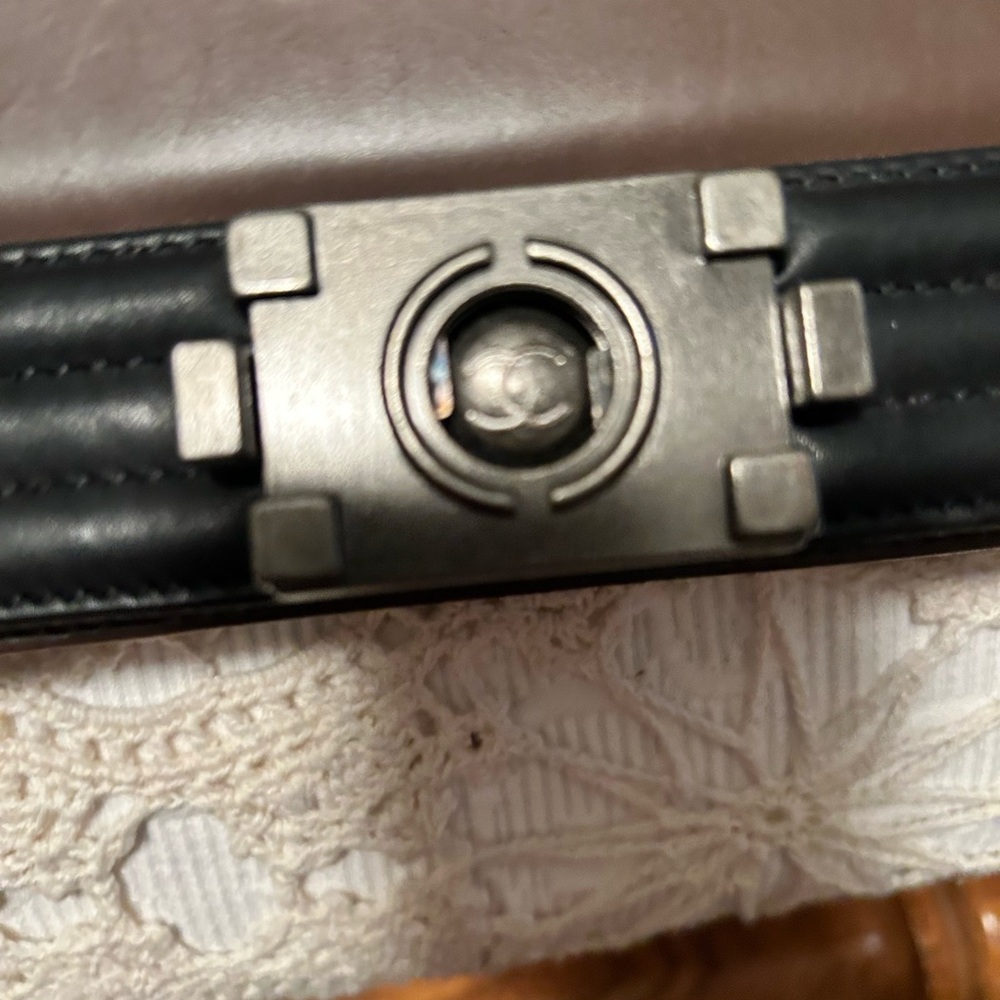 Luxury Two-Tone Leather Shoulder Bag aged hardware - Picture 6 of 11